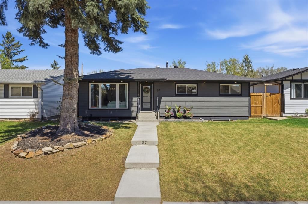 87 Armstrong Crescent SE, Calgary — main listing photo