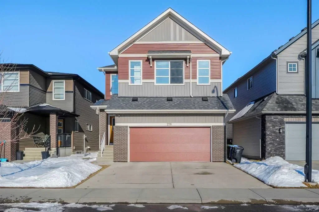 216 Carringvue Manor NW, Calgary — main listing photo