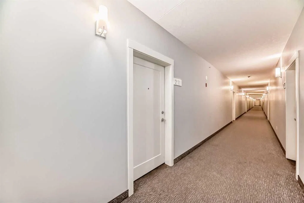 211, 10 Walgrove Walk SE, Calgary — photo 3 of 20