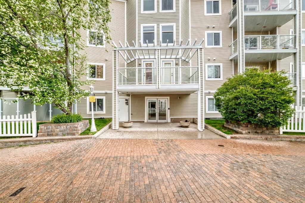 415, 290 Shawville Way SE, Calgary — photo 3 of 32