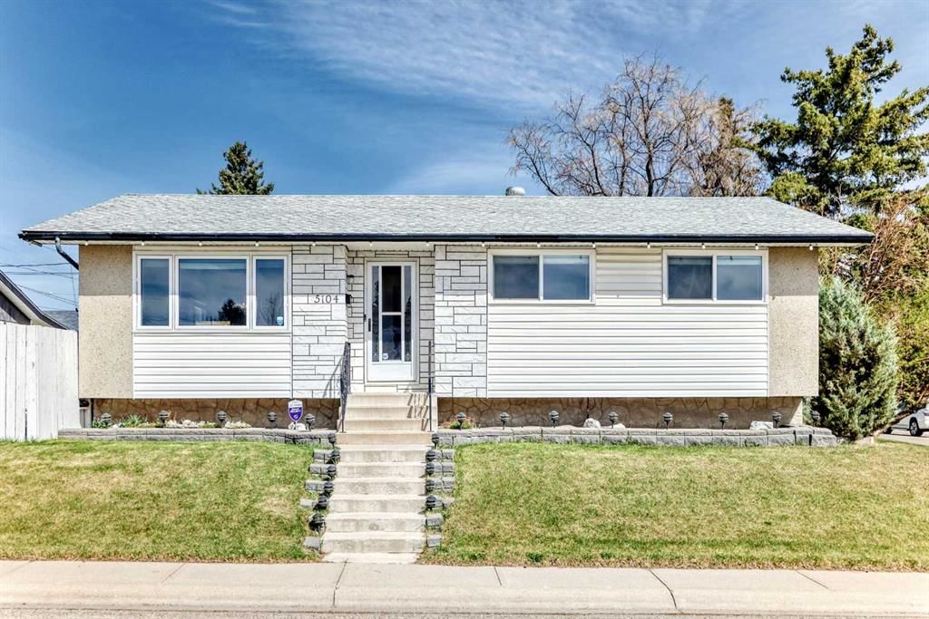 5104 Marshall Road NE, Calgary — photo 3 of 50