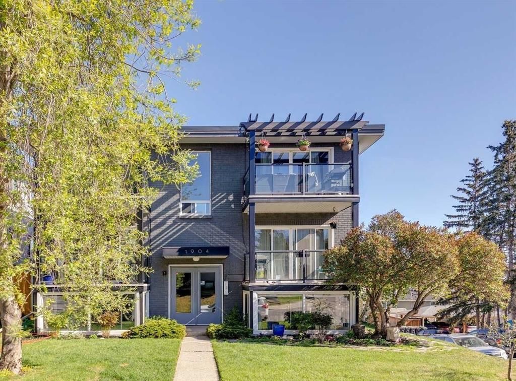 302, 1904 28 Avenue SW, Calgary — main listing photo