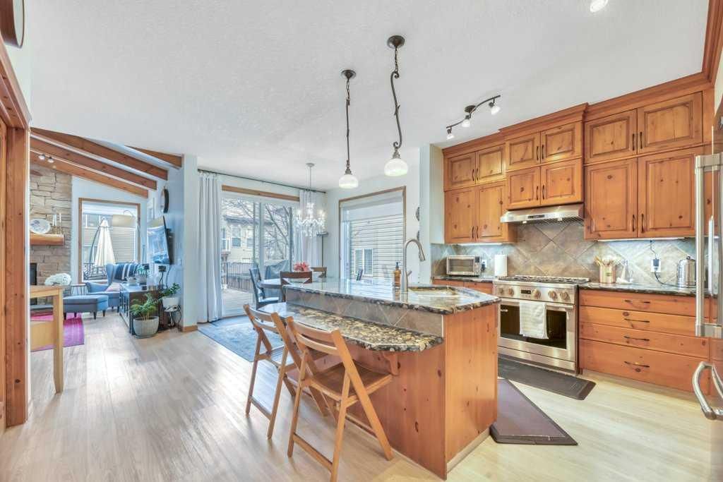 22 Kincora Heights NW, Calgary — photo 5 of 42