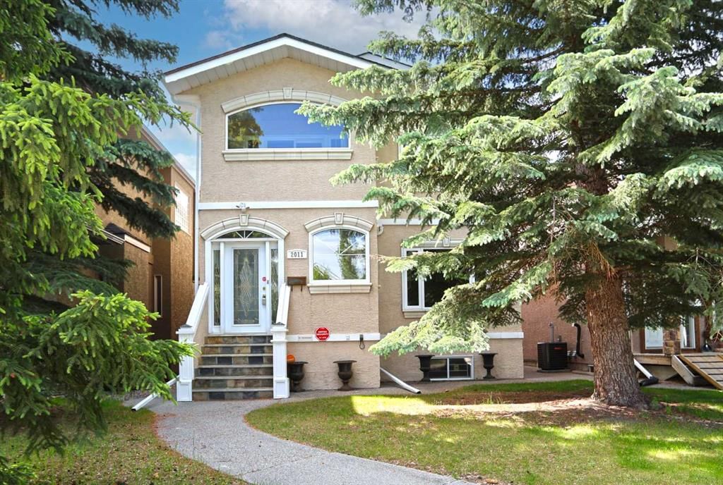 2011 6 Avenue NW, Calgary — main listing photo