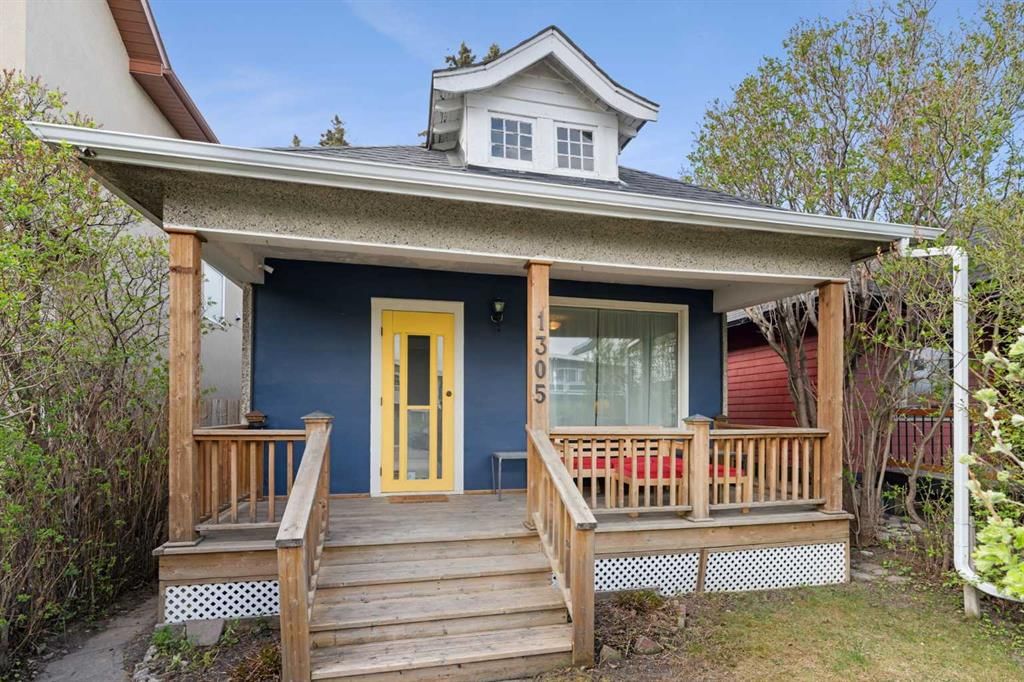 1305 20 Avenue NW, Calgary — photo 2 of 34
