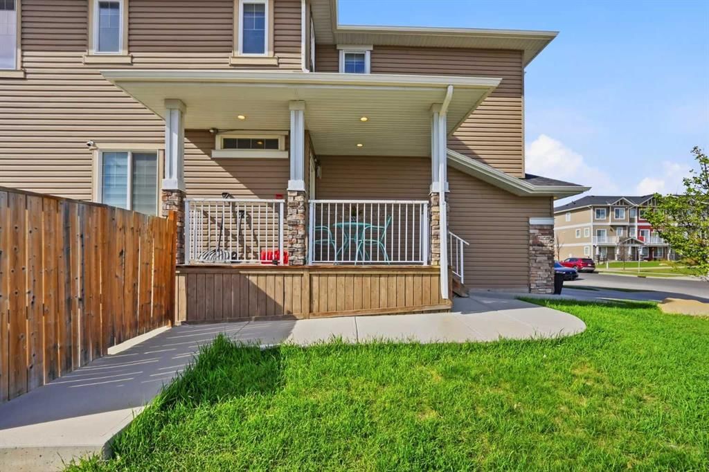 60 Redstone Grove NE, Calgary — photo 5 of 50