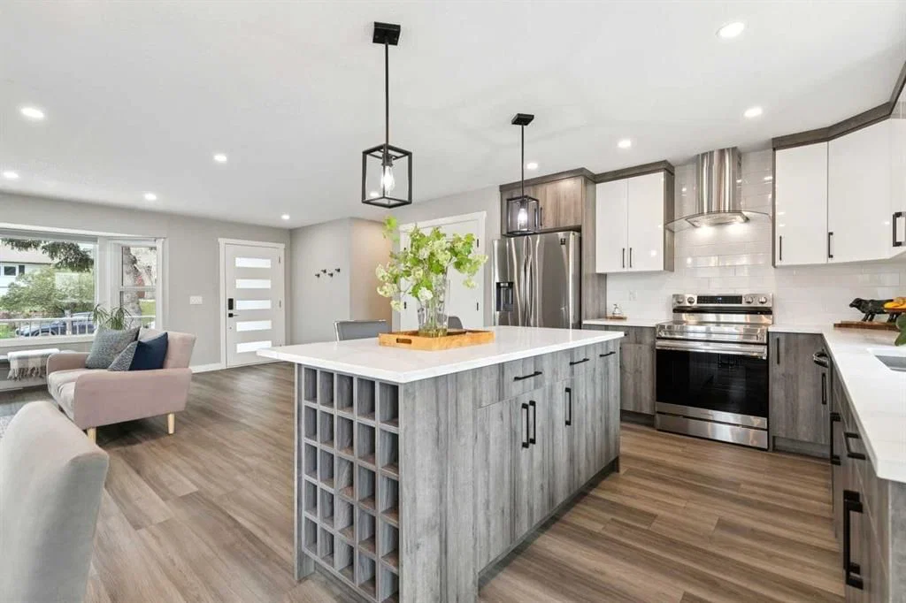 7116 Hunterwood Road NW, Calgary — main listing photo