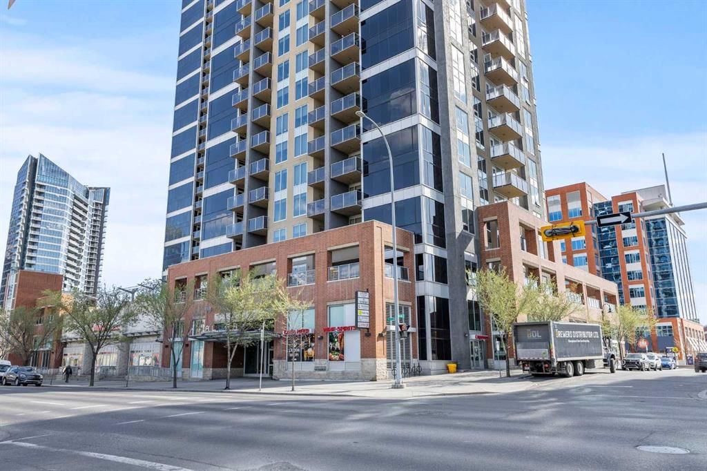 2208, 1320 1 Street SE, Calgary — main listing photo
