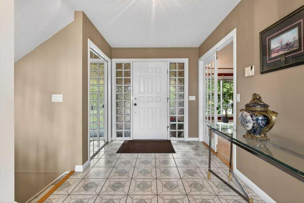 152 Scenic Ridge Crescent NW, Calgary — photo 3 of 50