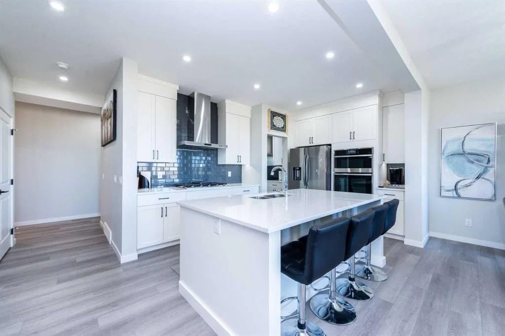 46 Savoy Landing SE, Calgary — photo 4 of 50