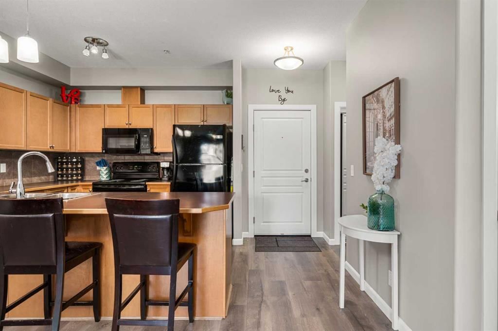 111, 52 Cranfield Link SE, Calgary — photo 3 of 30
