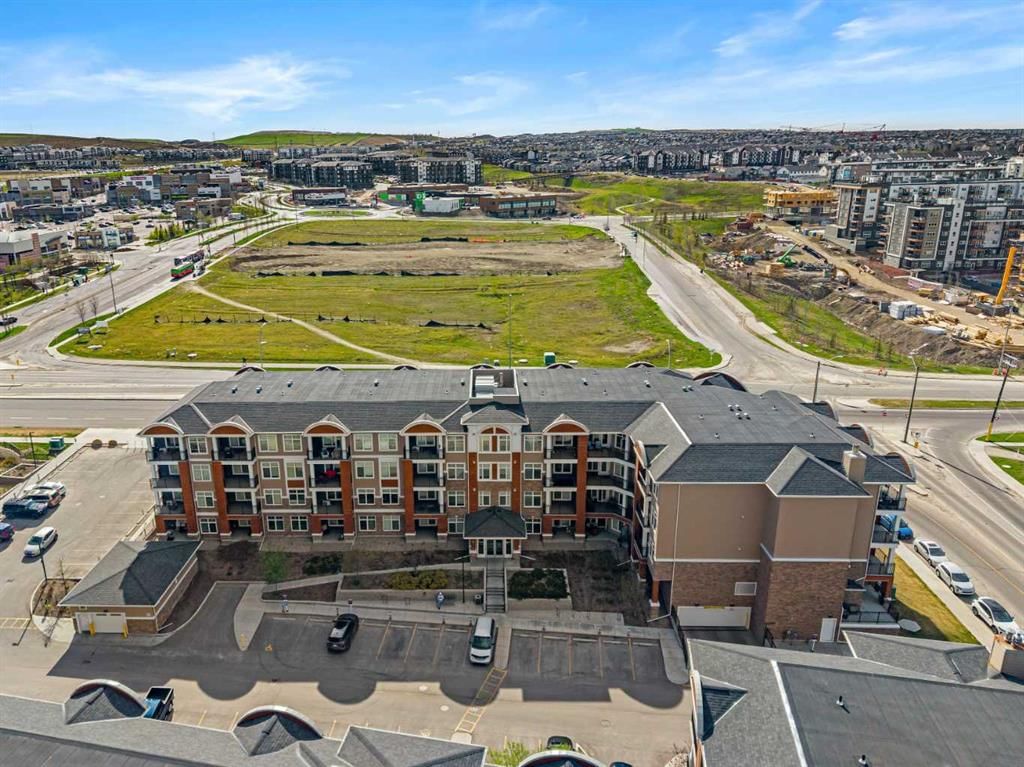 1412, 3727 Sage Hill Drive NW, Calgary — main listing photo