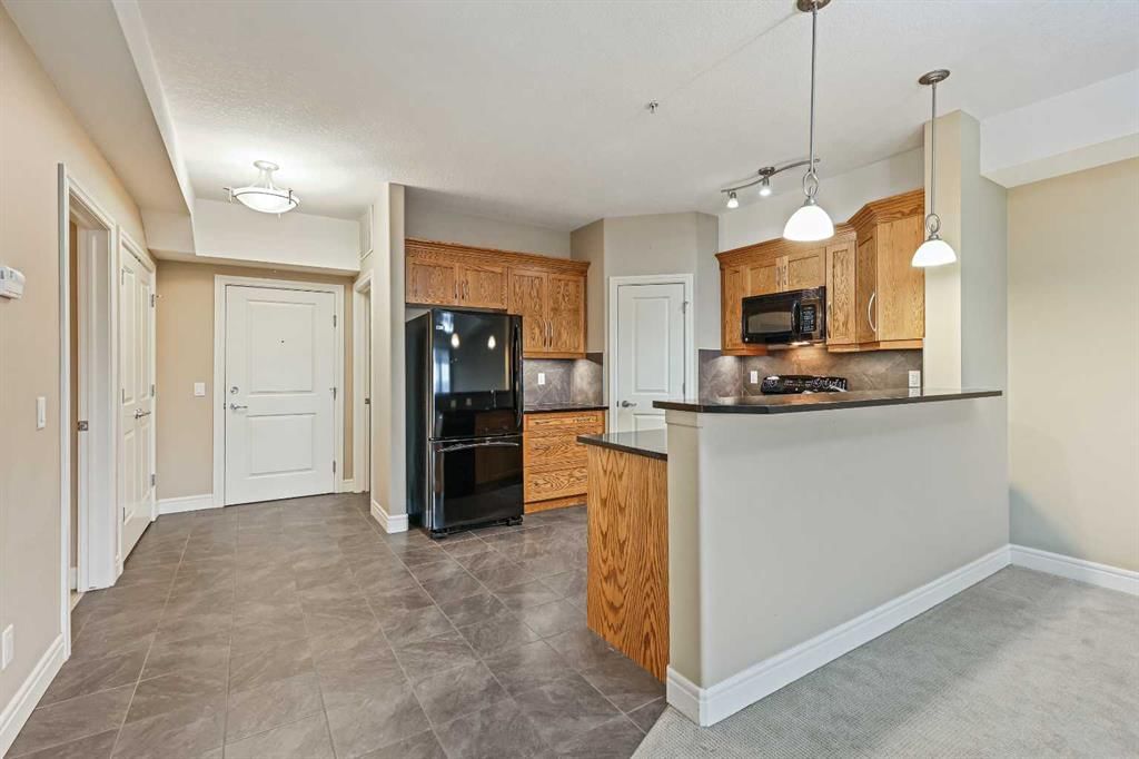 1243, 2330 Fish Creek Boulevard SW, Calgary — photo 5 of 40