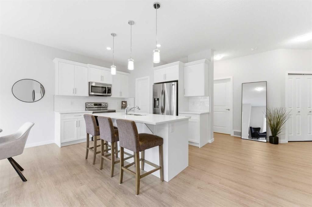 69 Legacy Manor SE, Calgary — photo 4 of 39