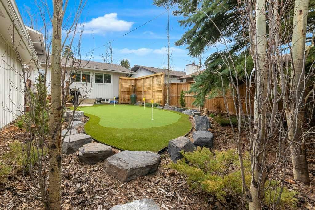156 Park Estates Place SE, Calgary — photo 3 of 45