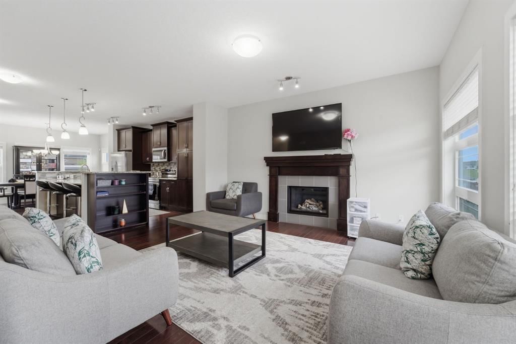 22 Redstone Road NE, Calgary — photo 3 of 42