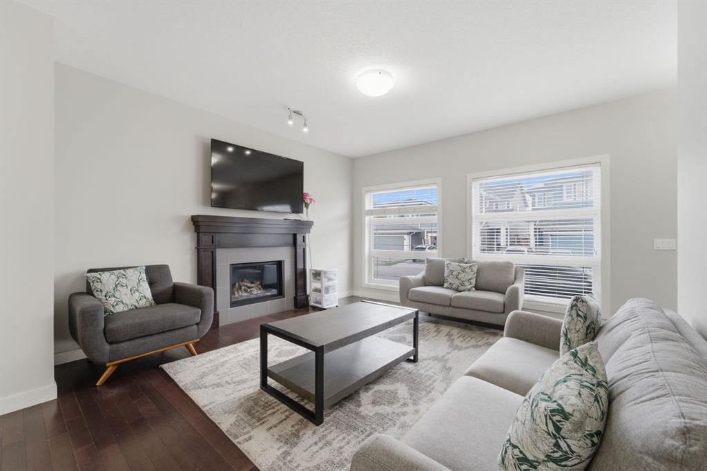 22 Redstone Road NE, Calgary — photo 5 of 42