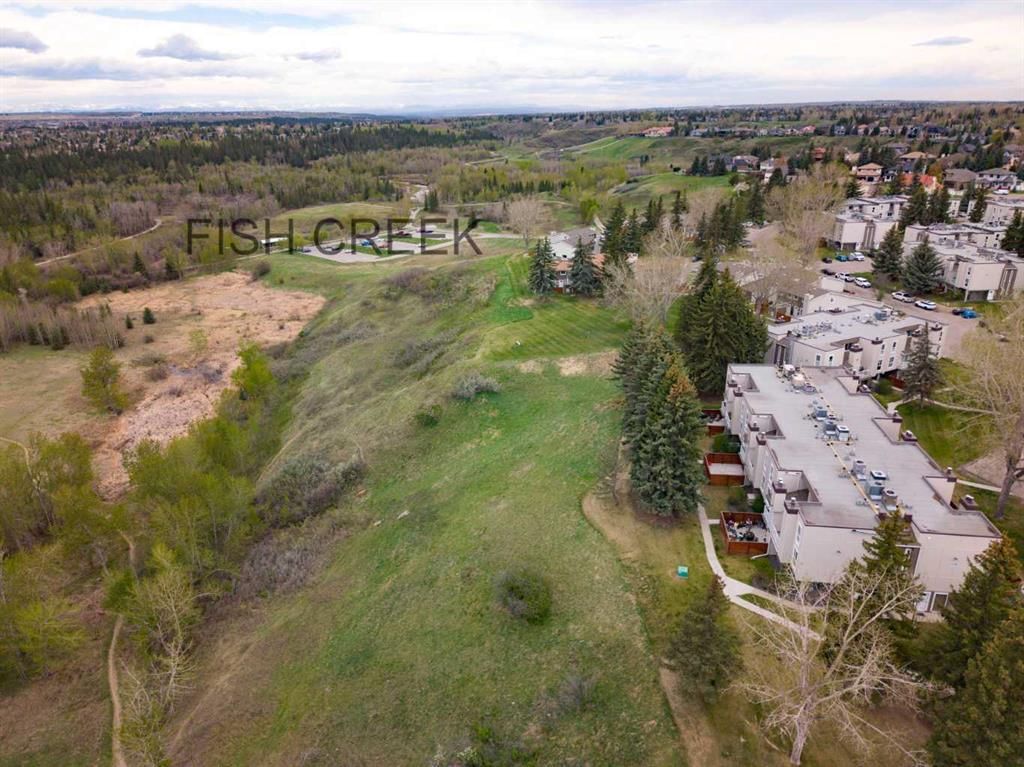1402, 13104 Elbow Drive SW, Calgary — photo 2 of 36