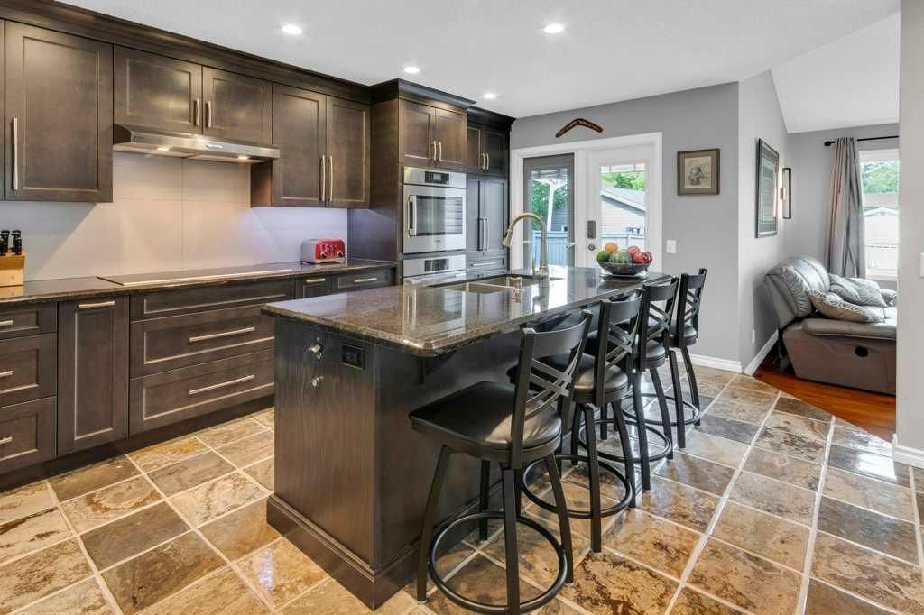 42 River Rock Green SE, Calgary — photo 3 of 41