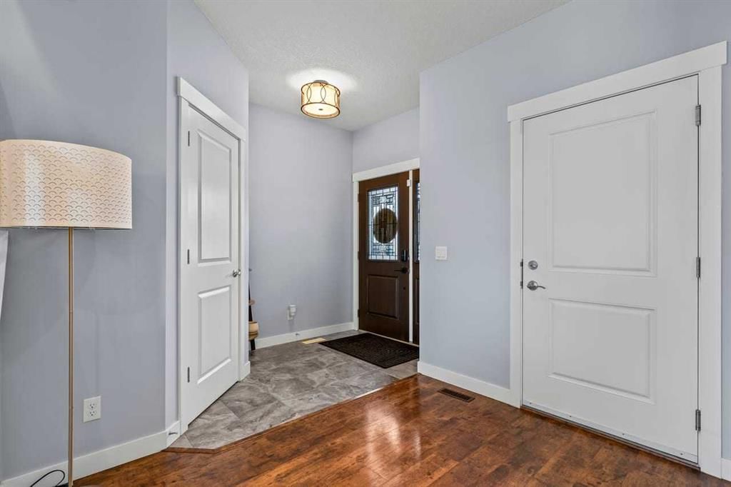 68 Legacy Manor SE, Calgary — photo 2 of 46