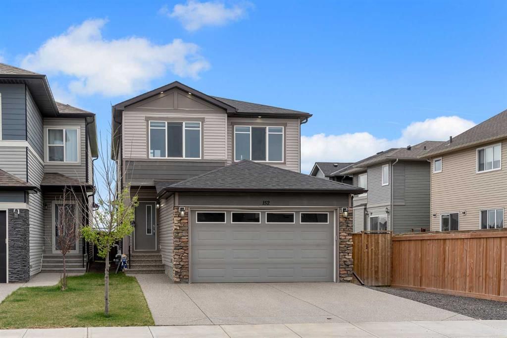 152 Savanna Way NE, Calgary — main listing photo
