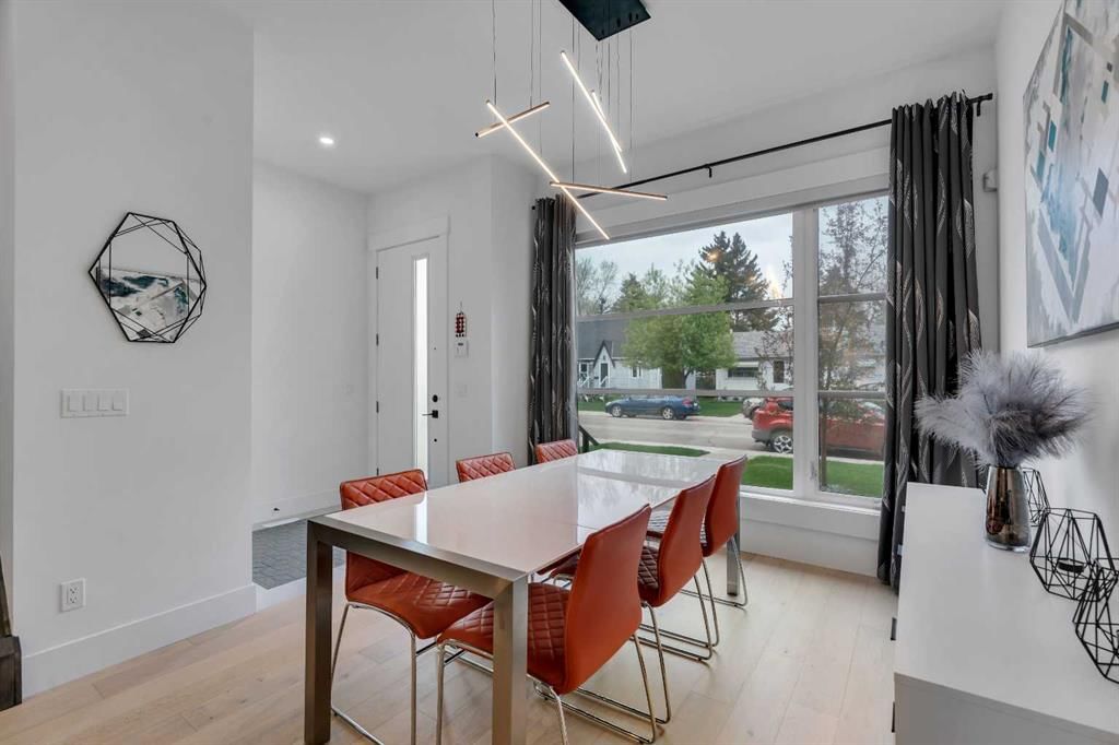 431 29 Avenue NW, Calgary — photo 2 of 42