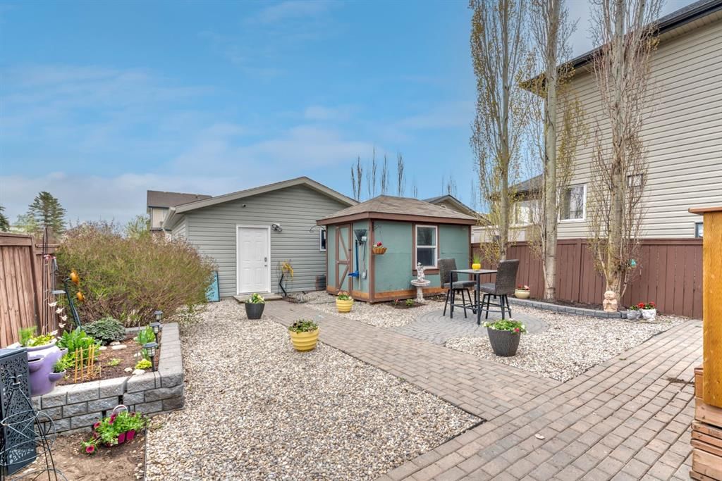 250 Prestwick Close SE, Calgary — photo 4 of 50