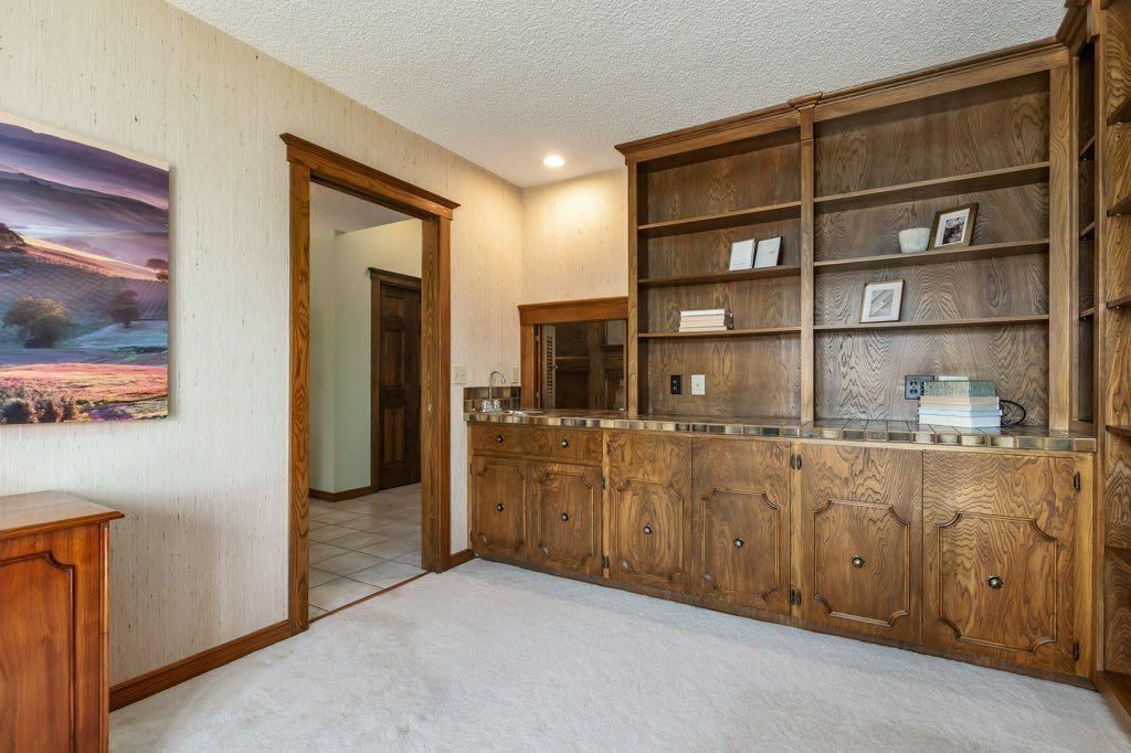 152 Coach Grove Place SW, Calgary — photo 4 of 44