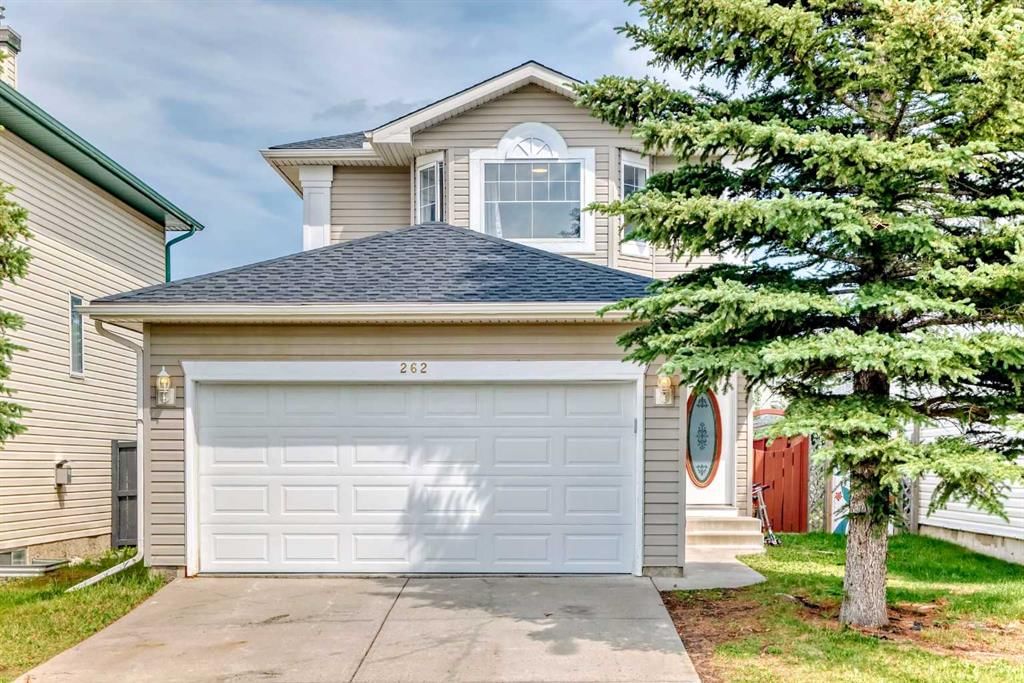 262 Covewood Park NE, Calgary — main listing photo