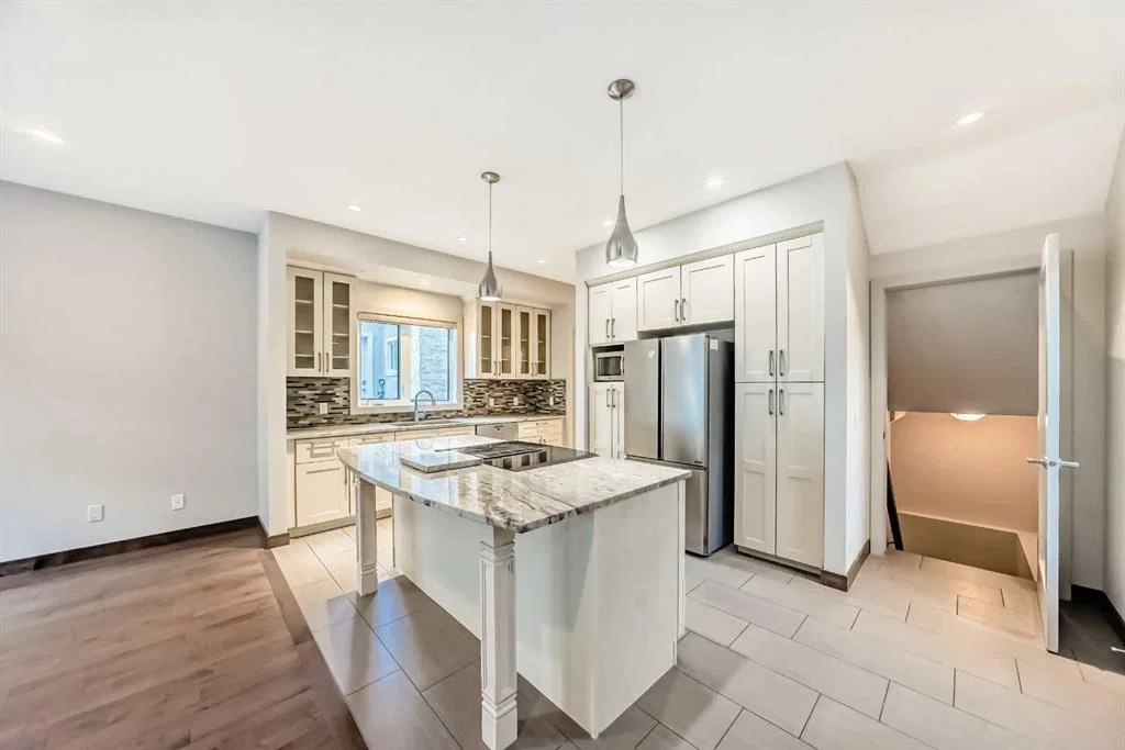 3825 1 Street NE, Calgary — photo 4 of 28