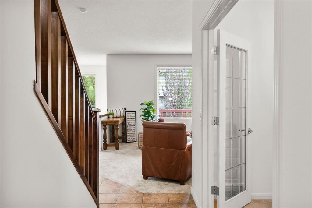165 Chapalina Court SE, Calgary — photo 4 of 50