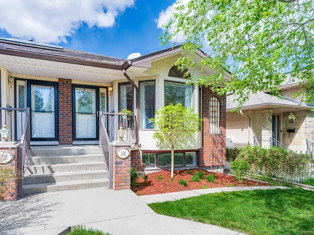 136 24 Avenue NW, Calgary — photo 3 of 28