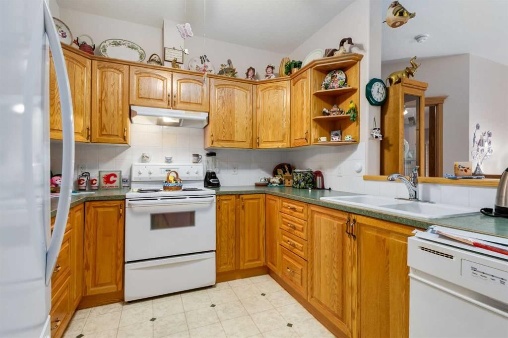 168, 223 Tuscany Springs Boulevard NW, Calgary — photo 5 of 44
