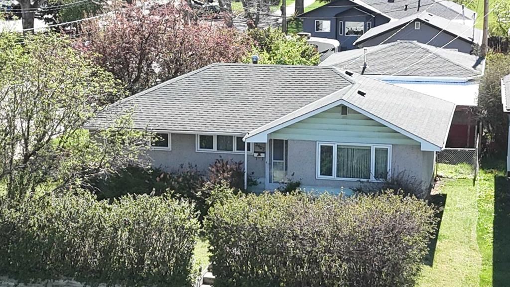 3403 19 Street NW, Calgary — main listing photo