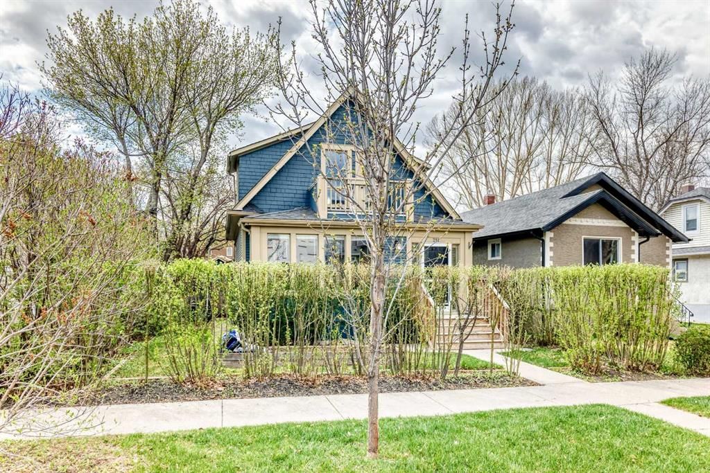 211 10 Avenue NE, Calgary — photo 4 of 47