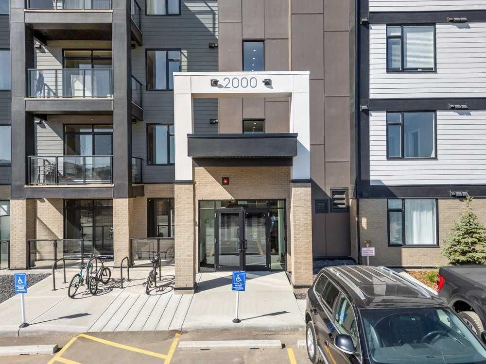 2505, 3700 Seton Avenue SE, Calgary — photo 4 of 37
