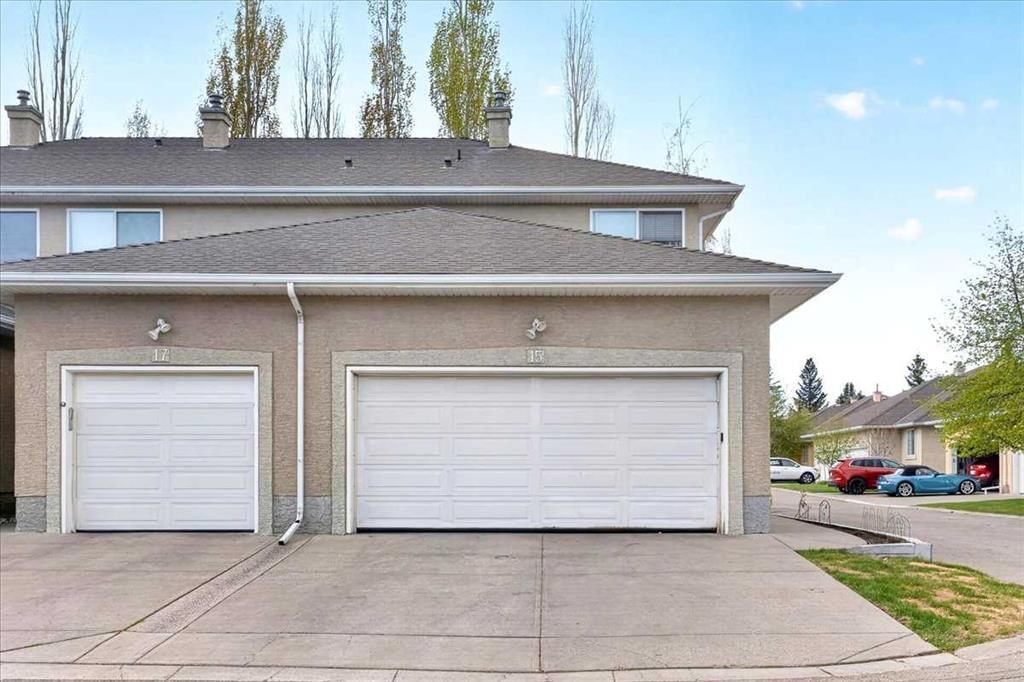 15 Cedarview Mews SW, Calgary — photo 2 of 50