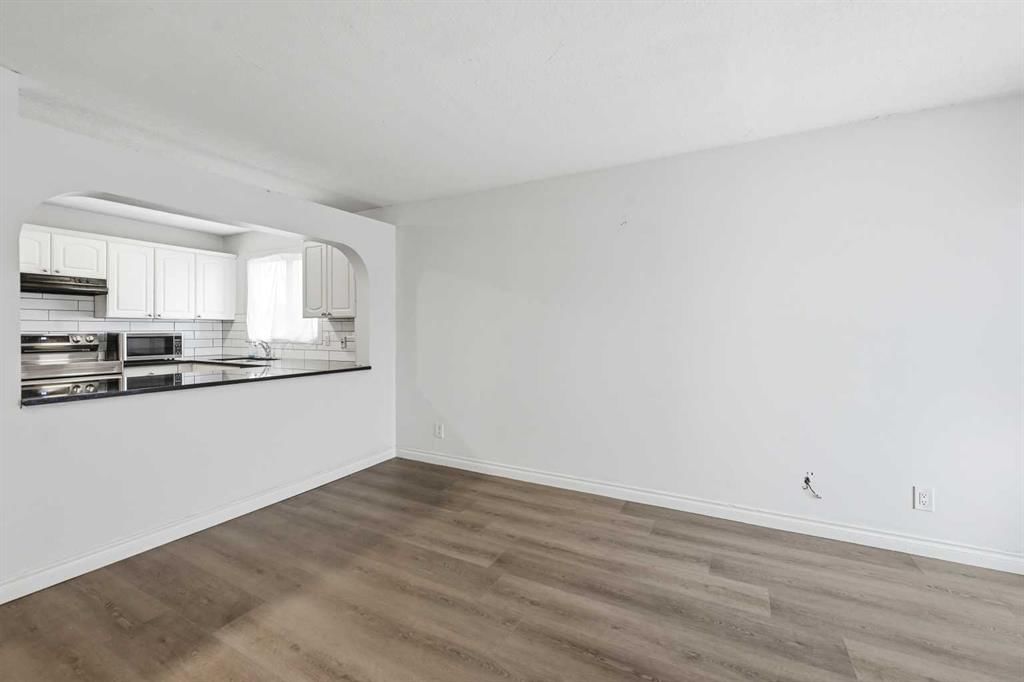 76, 3745 Fonda Way SE, Calgary — photo 5 of 23