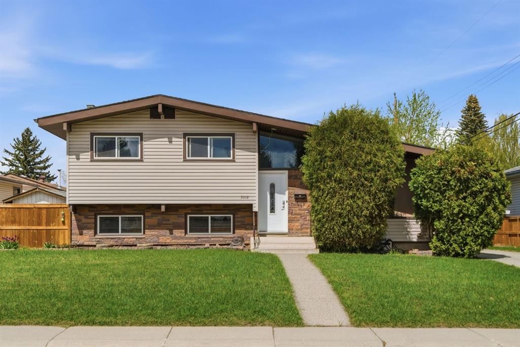 5012 Valiant Drive NW, Calgary — main listing photo
