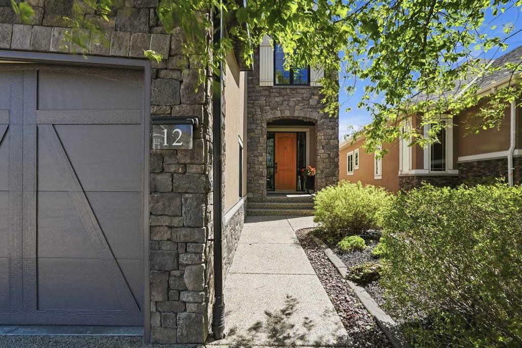12 Aspen Cliff Close SW, Calgary — photo 2 of 46