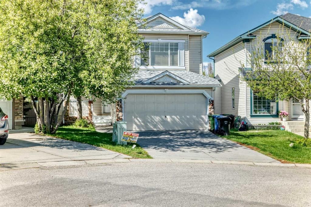 13 Harvest Park Place NE, Calgary — main listing photo