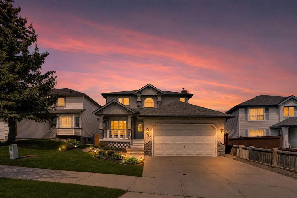 9143 Edgebrook Drive NW, Calgary — main listing photo