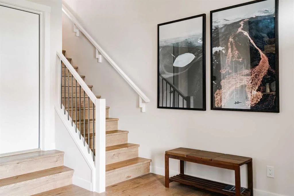 708 Sovereign Common SW, Calgary — photo 5 of 35