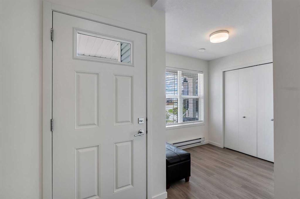 554 Copperstone Manor SE, Calgary — photo 2 of 45