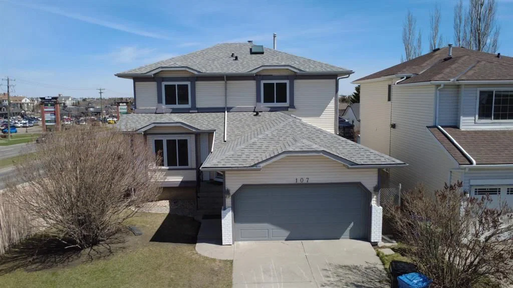 107 Harvest Oak Crescent NE, Calgary — main listing photo