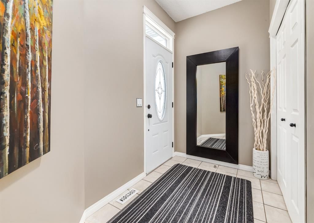 124 Copperfield Green SE, Calgary — photo 2 of 40