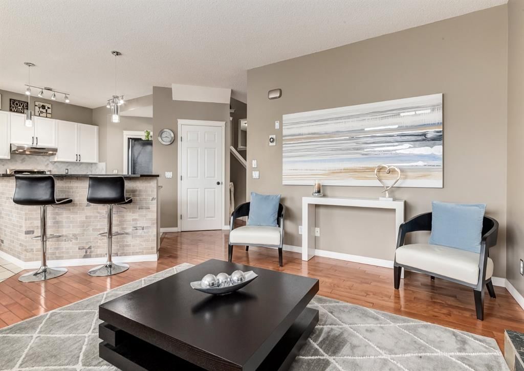 124 Copperfield Green SE, Calgary — photo 5 of 40