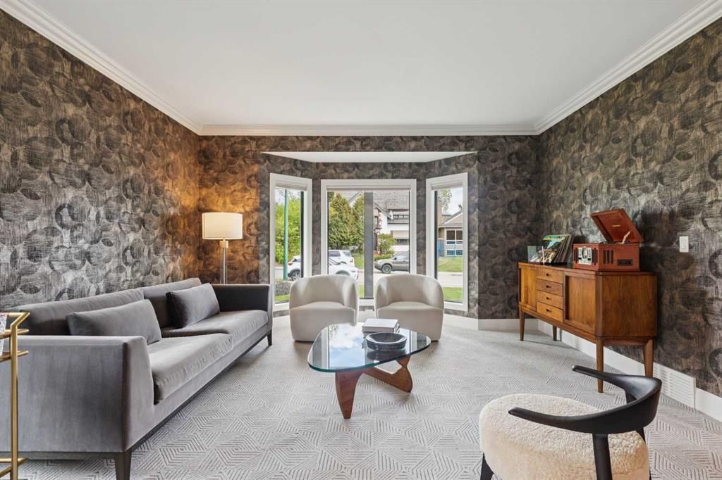 3607 8A Street SW, Calgary — photo 2 of 41