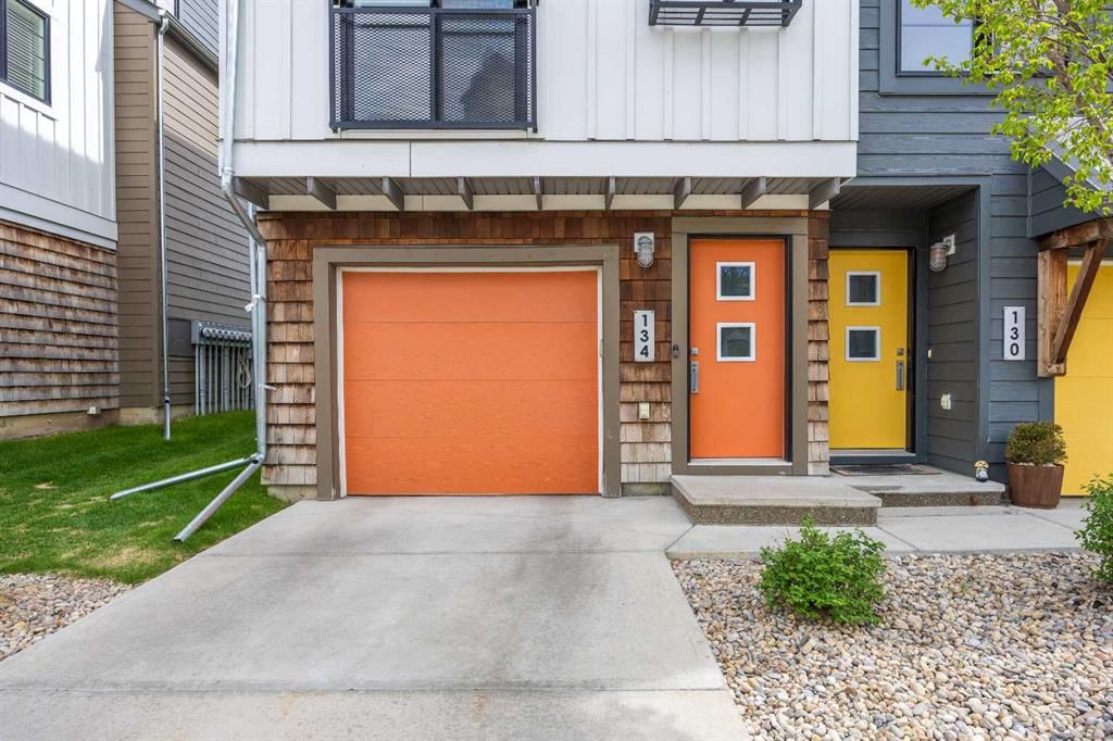 134 Walden Circle SE, Calgary — photo 2 of 43