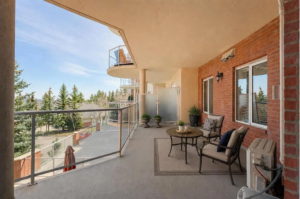 205, 200 Patina Court SW, Calgary — photo 4 of 50